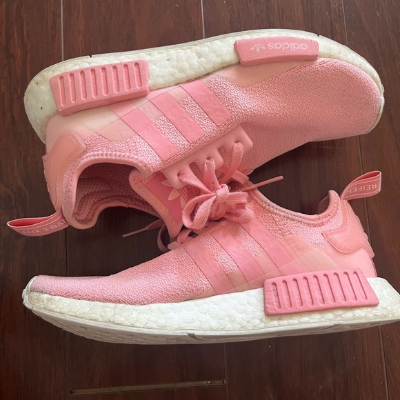 Adidas NMD Pink - Picture 2 of 3